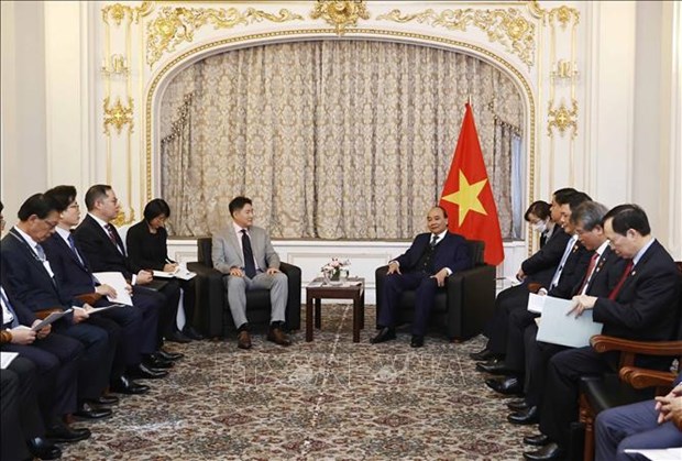 Президент Нгуен Суан Фук принял ведущие экономические группы РК hinh anh 1