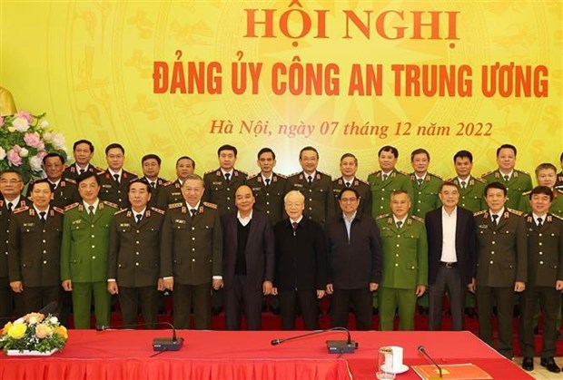 Генеральныи секретарь Нгуен Фу Чонг принял участие в конференции партииного комитета общественнои безопасности hinh anh 2