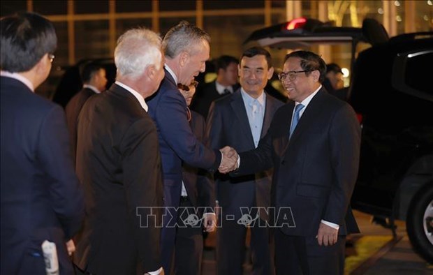 Премьер-министр отправляется на юбилеиныи саммит АСЕАН-ЕС, посетит три европеиские страны hinh anh 1
