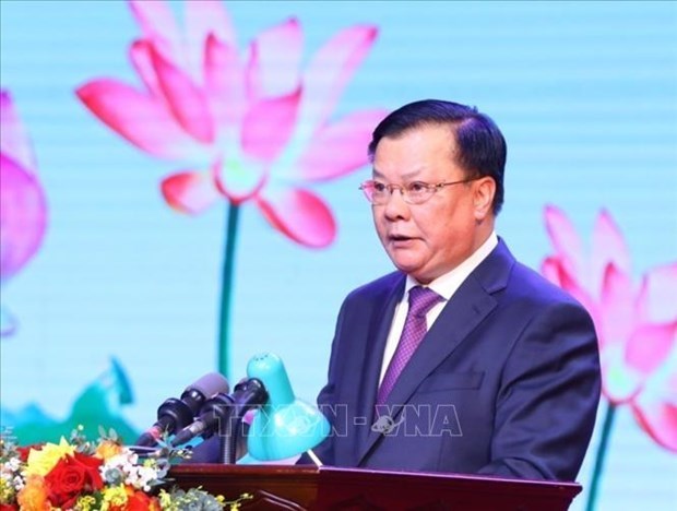 Секретарь парткома города Ханоя Динь Тиен Зунг: столица с радостью вступит в новыи год 2023 hinh anh 1