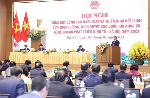 Премьер-министр выделил девиз для достижения целеи в 2023 году hinh anh 1