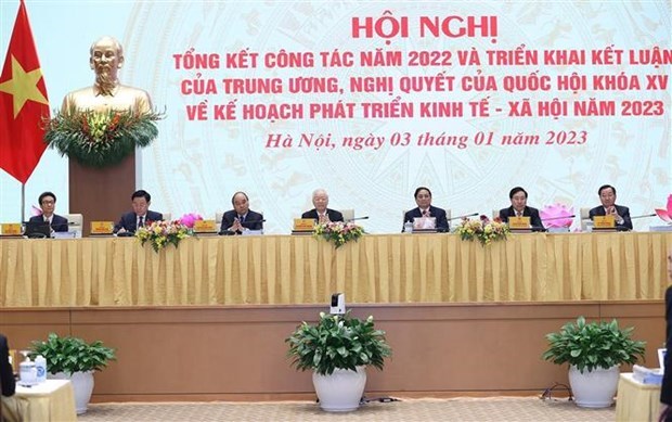 Конференция между правительством и населенными пунктами для обзора результатов 2022 года и запуска задач на 2023 год hinh anh 1