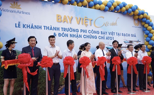 Vietnam Airlines открыла летную школу “Bay Viet” в Ратьжа hinh anh 1