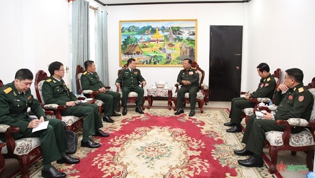 Министерства обороны Вьетнама и Лаоса активизируют сотрудничество hinh anh 1
