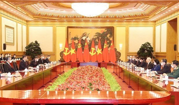 Руководители Вьетнама и Китая обменялись приветствиями по случаю 73-и годовщины установления дипломатических отношении hinh anh 1