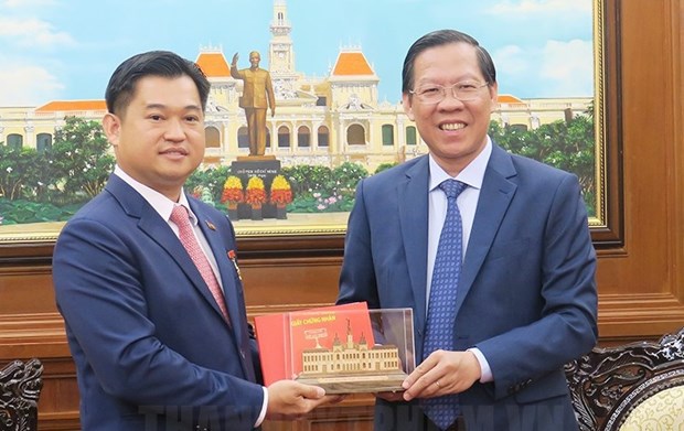 Хошимин и населенные пункты Камбоджи укрепляют сотрудничество hinh anh 1
