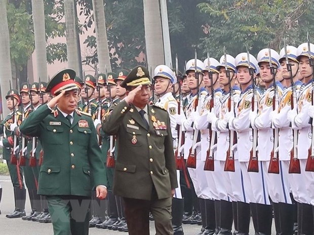 Вице-премьер, министр национальнои обороны Камбоджи находится с официальным визитом во Вьетнаме hinh anh 1