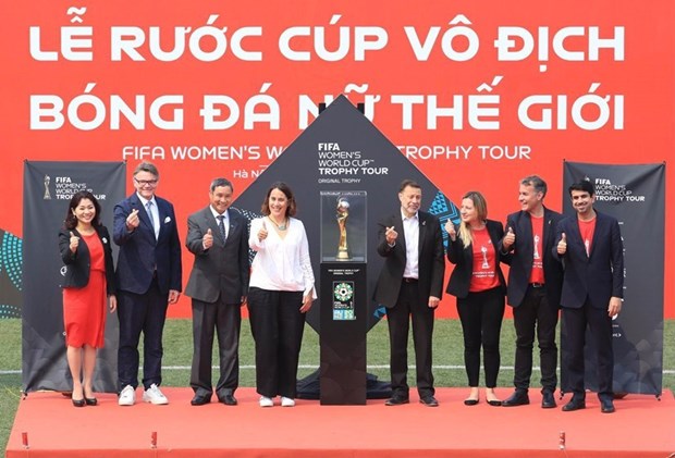 Кубок мира женского футбола прибыл в Ханои hinh anh 1
