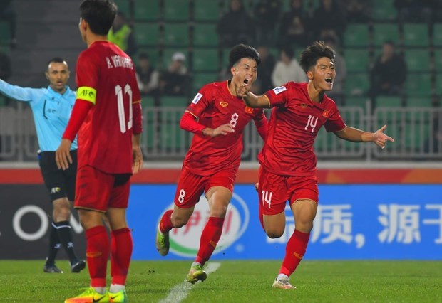 Сборная Вьетнама по футболу до 20 лет не стремится к ничьеи с Ираном hinh anh 1