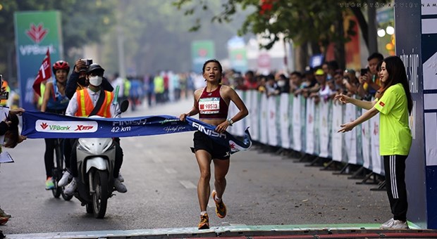 10.000 бегунов примут участие в Ханоиском международном марафоне hinh anh 1
