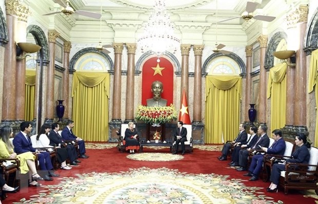 Президент Во Ван Тхыонг принял бывшего президента Чили hinh anh 1