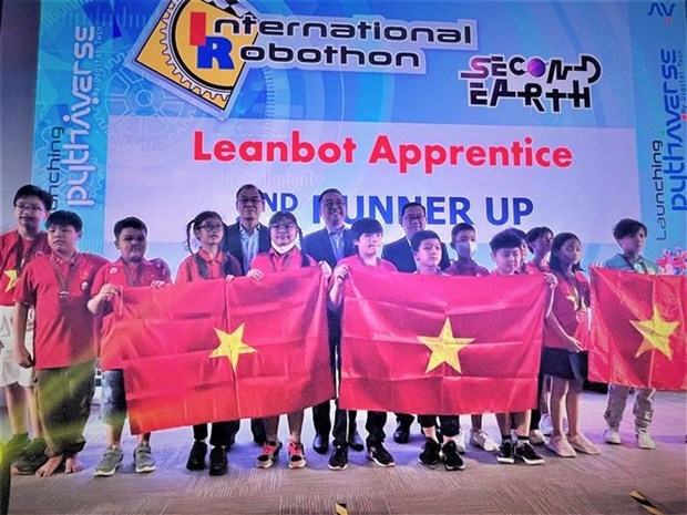 Вьетнам завоевал 17 призов на Robothon 2023 hinh anh 1