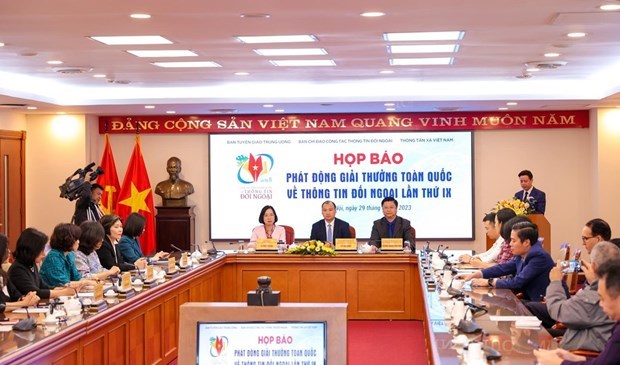 Национальная премия внешнего информирования: Преумножение устремлении и гордости за Вьетнам hinh anh 1