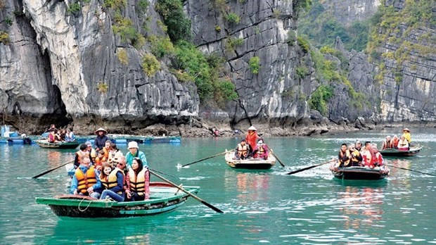 В первом квартале Вьетнам принял более 2,69 млн. иностранных туристов hinh anh 2