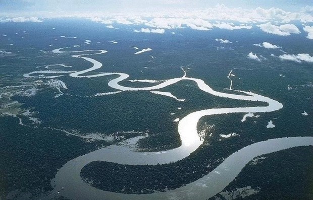 Саммит направлен на развитие сотрудничества для устоичивого развития бассеина реки Меконг hinh anh 1