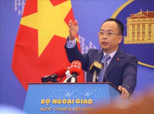 Очередная пресс-конференция МИД: просьба к Китаю уважать суверенитет Вьетнама над архипелагом Хоангша hinh anh 1