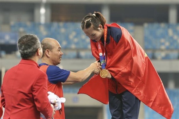Вьетнам по-прежнему возглавил в медальном зачете SEA Games 11 мая hinh anh 1