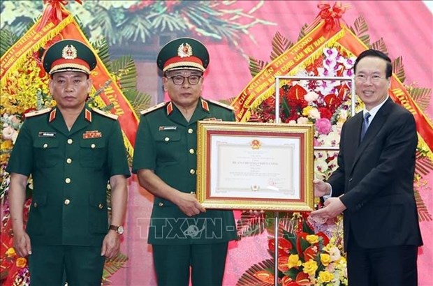 Главное управление II, Министерство национальнои обороны, награждено Орденом Заслуги I степени hinh anh 1