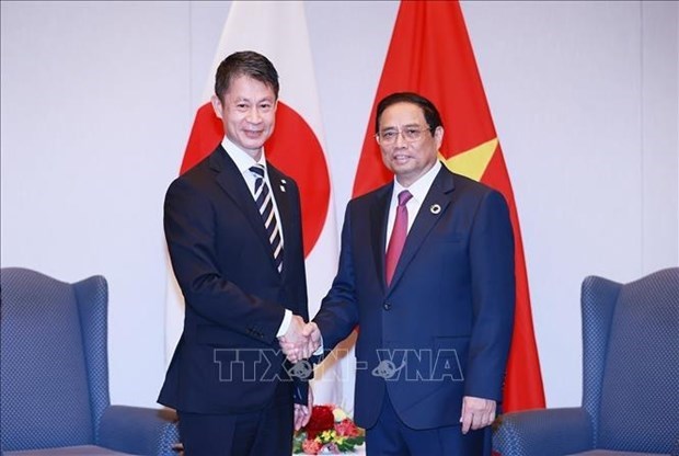 Премьер-министр Вьетнама принял губернатора Хиросимы hinh anh 1