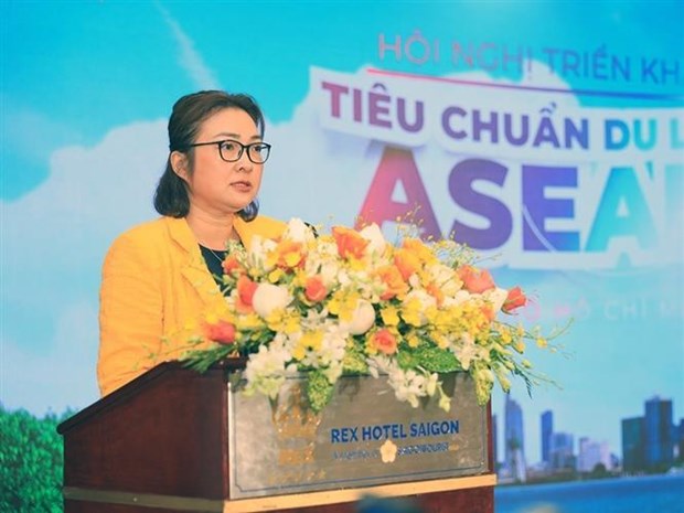 Хошимин внедряет стандарты АСЕАН в секторе туризма hinh anh 1