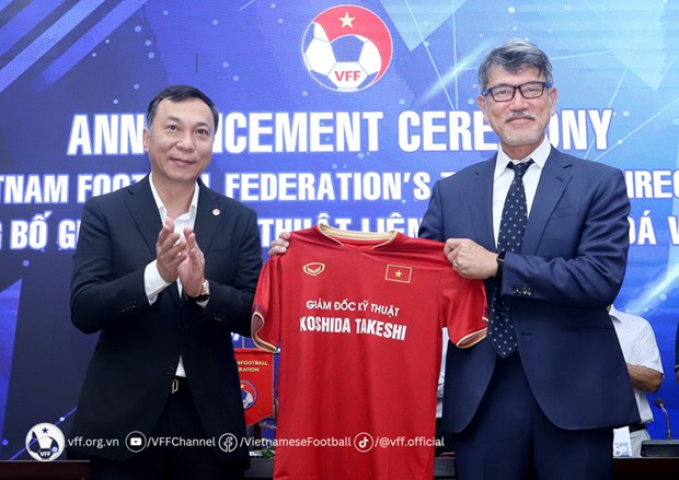 Федерация футбола Вьетнама подписала контракт с японским техническим директором hinh anh 1