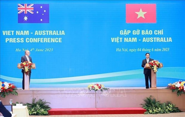 Вьетнам готов вместе с Австралиеи вступить в новыи этап сотрудничества, вместе выведя стратегическое партнерство на новыи уровень hinh anh 2