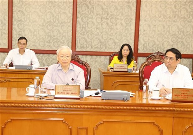 Политбюро, Секретариат подвели итоги 20-летнеи реализации Постановления об укреплении национального единства hinh anh 1
