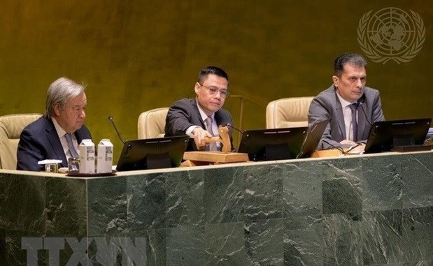 Участие премьер-министра в мероприятиях ГА ООН подтверждает роль Вьетнама как ответственного члена hinh anh 1