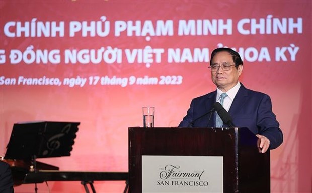Премьер-министр Вьетнама Фам Минь Тинь встретился с соотечественниками в США hinh anh 1