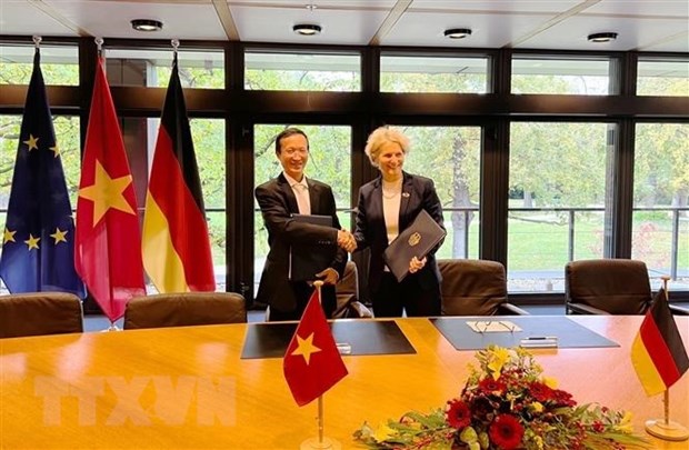 Германия подписала соглашение об ОПР Вьетнаму на 2024-2025 годы hinh anh 1