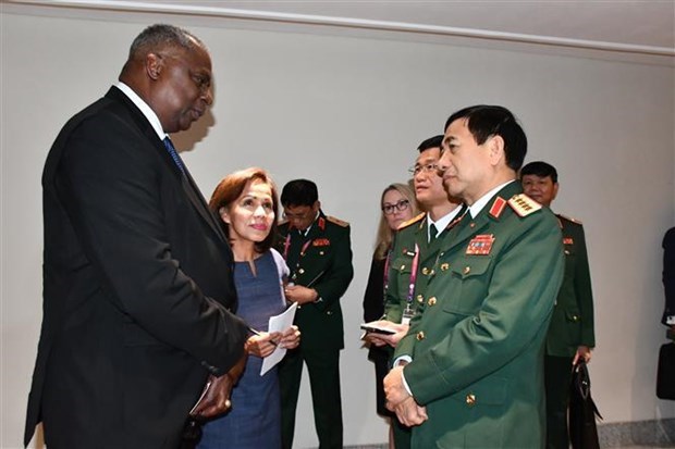 Вьетнам обязуется играть более активную роль в сотрудничестве АСЕАН и США hinh anh 2