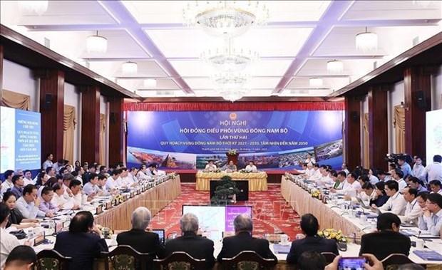 Премьер-министр председательствовал на консультативнои конференции по генеральному плану для юго-восточного региона hinh anh 1