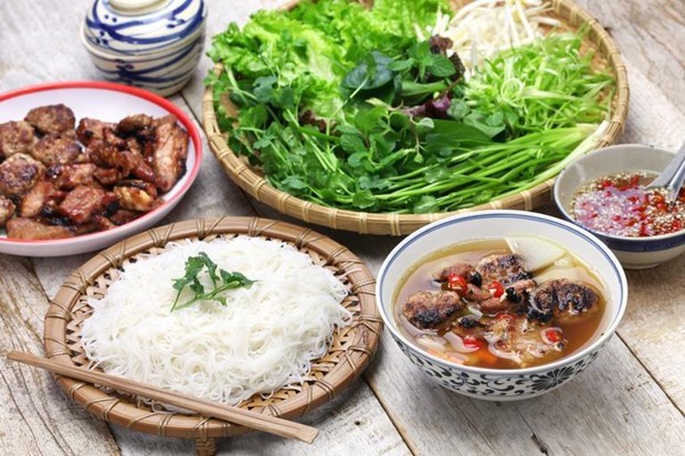 Ханои представляет уникальные блюда на Фестивале кулинарнои культуры hinh anh 1