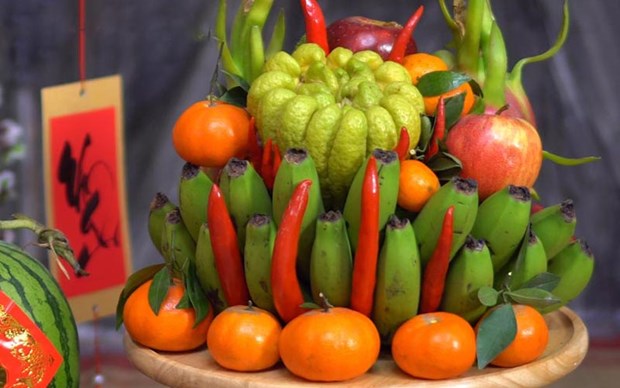Поднос с пятью видами фруктов – от красивых народных обычаев до отличнои пользы для здоровья hinh anh 1
