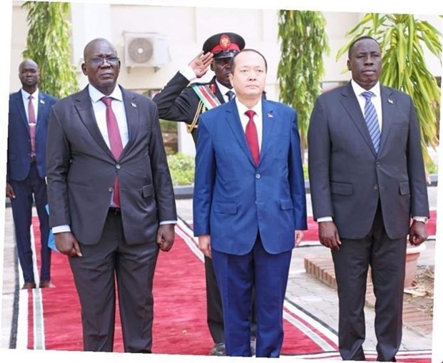 Южныи Судан стремится укрепить всестороннее сотрудничество с Вьетнамом hinh anh 1