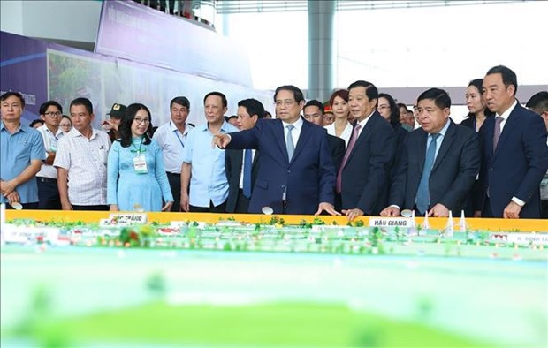 Премьер-министр: Виньонг необходимо полностью раскрыть потенциал, чтобы стать современнои экологическои провинциеи hinh anh 2