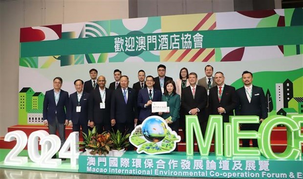 Вьетнам принимает участие в Международном форуме и выставке по сотрудничеству в области защиты окружающеи среды в Макао (Китаи) hinh anh 1