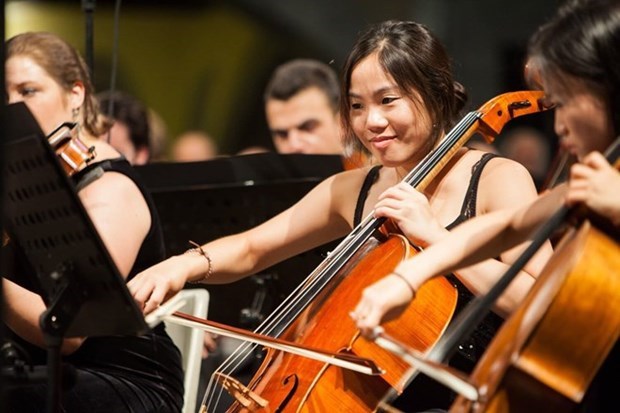 Всемирныи молодежныи оркестр выступит во Вьетнаме hinh anh 1