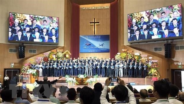 📝 М-РЕД: Вьетнам прилагает большие усилия для обеспечения и продвижения права на свободу вероисповедания и религии hinh anh 4