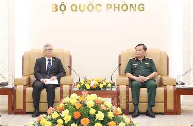 Вьетнам и Польша укрепляют оборонные связи hinh anh 1