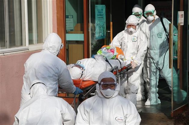 Южная Корея объявила наивысшии уровень угрозы из-за коронавируса hinh anh 1