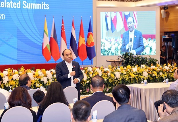 Премьер-министр проверяет подготовку к 37-му саммиту АСЕАН и связанным с этим мероприятиям hinh anh 1