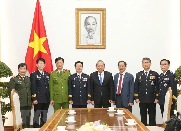 Вице-премьер принял делегацию Национального полицеиского управления РК hinh anh 1