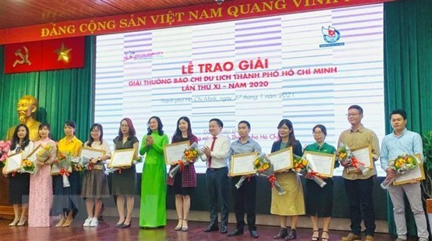 Вьетнамское информационное агентство получило три приза на HCM City Tourism Press Awards hinh anh 1
