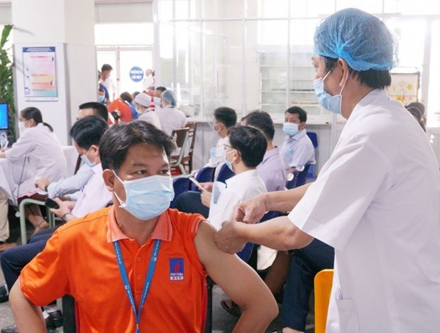 PetroVietnam продвигает кампанию вакцинации hinh anh 2