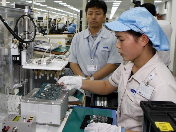 Кореискии производитель полупроводников вложит 1,6 млрд. долл. США в Бакнинь hinh anh 1