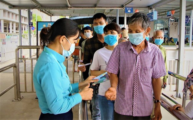 Провинция Куангнинь эффективно контролирует заболевания COVID-19 для экономического и социального восстановления hinh anh 1