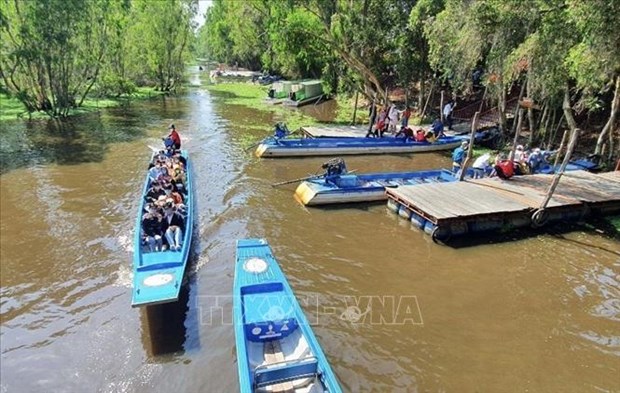 Туризм во Вьетнаме: Провинция Анжанг продвигает связи с другими регионами дельты Меконга hinh anh 1