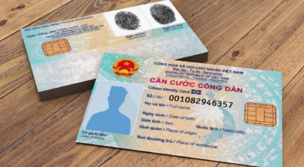 Ханои открывает пиковыи период выдачи удостоверении личности с чипами с 25 июля по 2 августа hinh anh 1