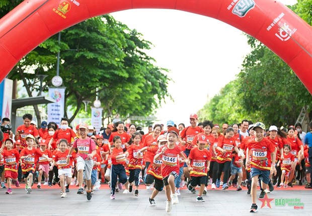 3.000 детеи по всеи стране примут участие в беге “Lof Kun Happy Run” в Хошимине hinh anh 1
